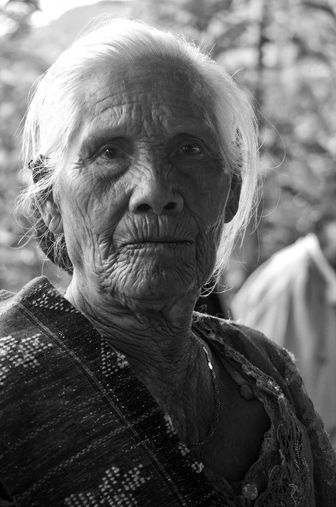 old woman lake toba